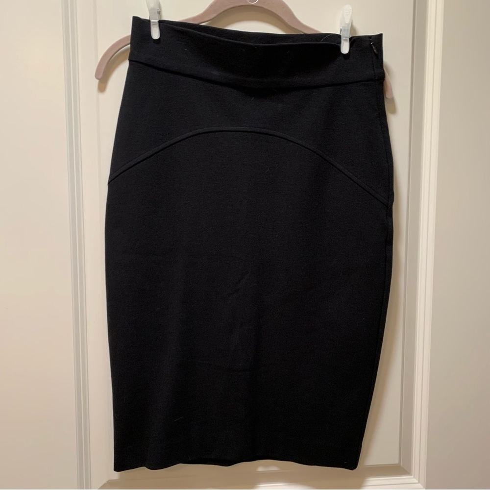 Vintage ~2000  Diane Von frustenberg size - beautiful black knit fabric …